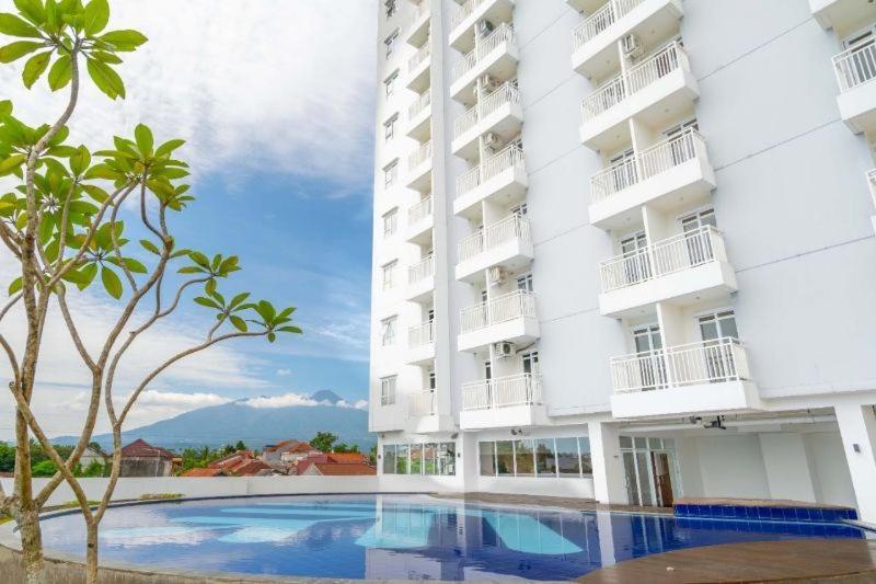 Jasmin Park Apartemen By Fix'S Room Kedungbadak Bagian luar foto